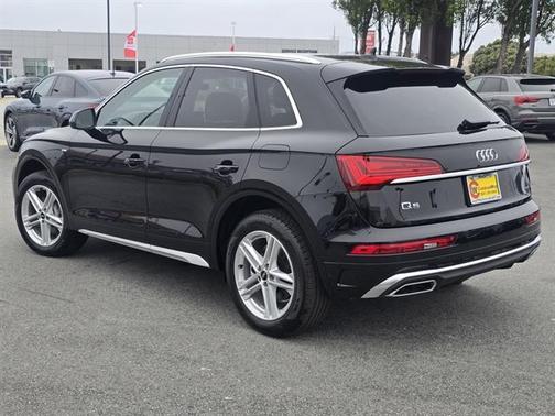 2025 Audi Q5 55 S line quattro Premium