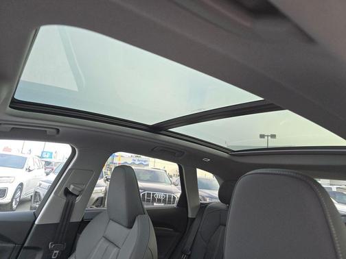 2025 Audi Q5 2.0T quattro Premium