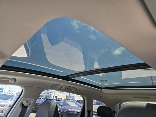 2024 Audi Q7 45 Premium