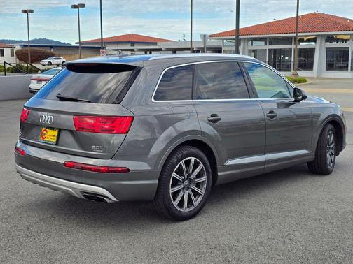 2017 Audi Q7 3.0T Prestige