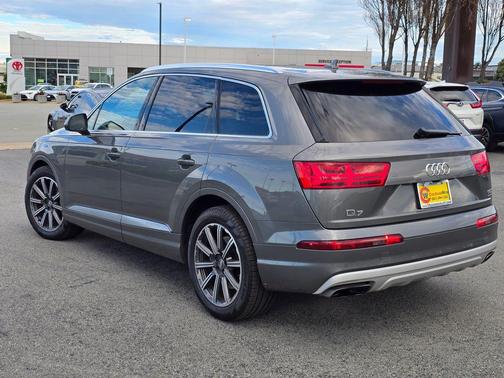 2017 Audi Q7 3.0T Prestige