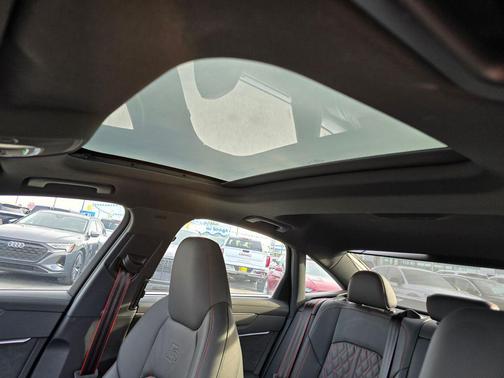 2025 Audi S6 2.9T quattro Premium