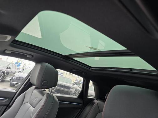 2025 Audi Q3 45 S line Premium