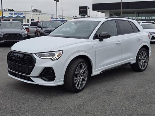 2025 Audi Q3 45 S line Premium