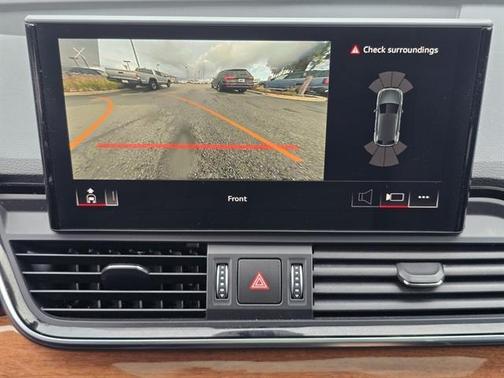 2023 Audi Q5 45 S line quattro Premium