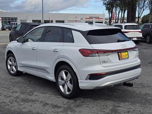 2023 Audi Q4 e-tron 50 Premium
