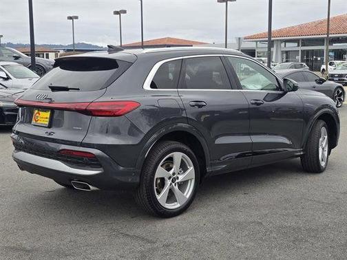 2025 Audi Q5 2.0T quattro Premium