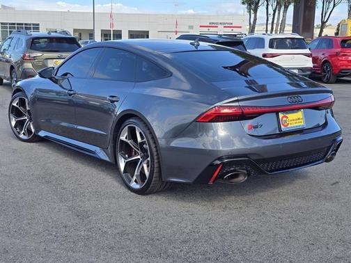 2024 Audi RS 7 4.0T quattro performance