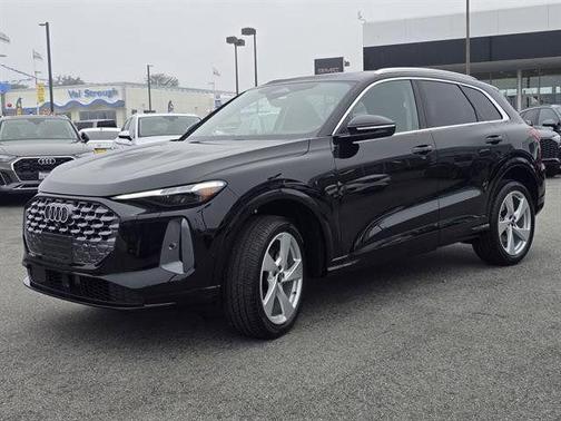 2025 Audi Q5 2.0T quattro Premium