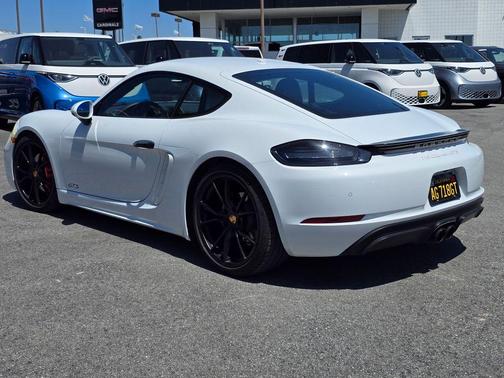 Carrara White Metallic 2019 Porsche 718 Cayman GTS