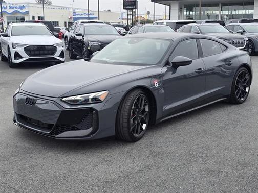 2025 Audi RS e-tron GT performance