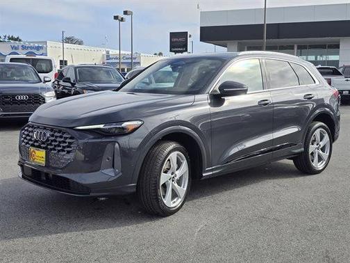 2025 Audi Q5 2.0T quattro Premium