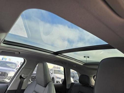 2025 Audi Q5 2.0T quattro Premium