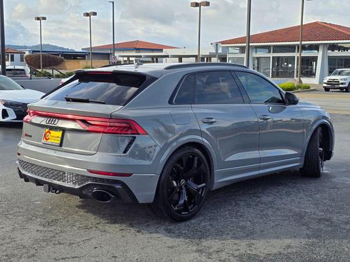2023 Audi RS Q8 4.0T quattro