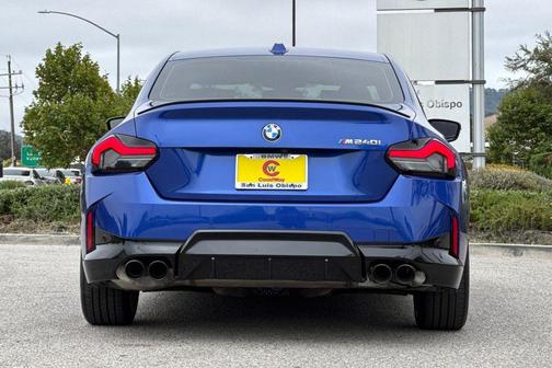 Portimao Blue Metallic 2023 BMW M240 i