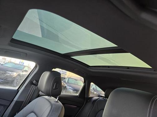 2023 Audi Q4 e-tron 50 Premium