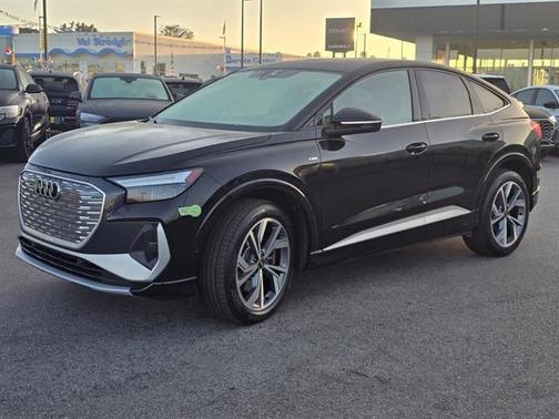 2023 Audi Q4 e-tron 50 Premium