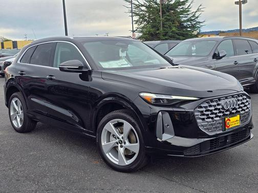 2025 Audi Q5 2.0T quattro Premium