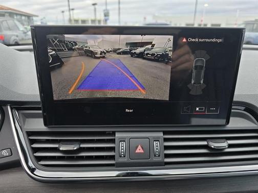 2023 Audi Q5 e 55 S line quattro Premium