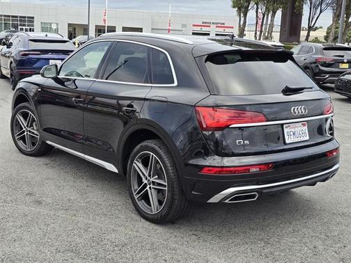2023 Audi Q5 e 55 S line quattro Premium