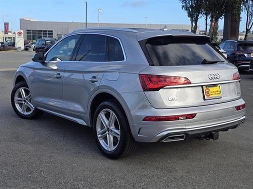 2025 Audi Q5 55 S line quattro Premium
