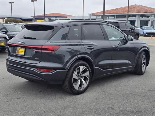 2025 Audi Q6 e-tron Premium