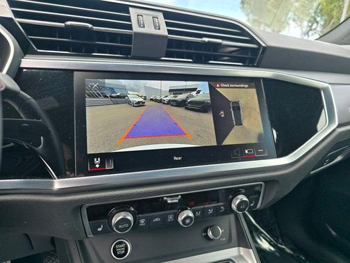 Arkona White 2024 Audi Q3 40 Premium