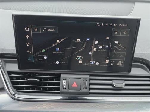 2024 Audi Q5 45 S line quattro Premium