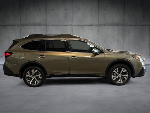2022 Subaru Outback Touring XT