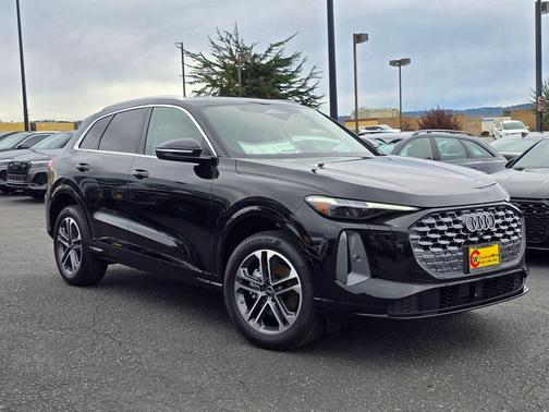 2025 Audi Q5 2.0T quattro Premium