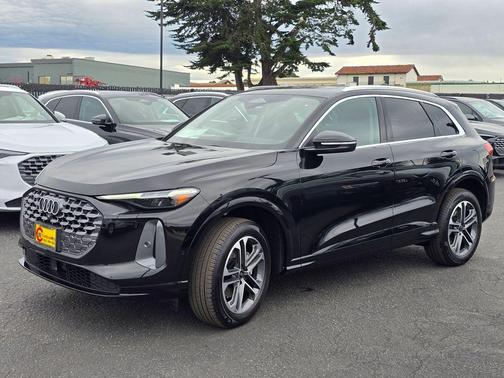 2025 Audi Q5 2.0T quattro Premium