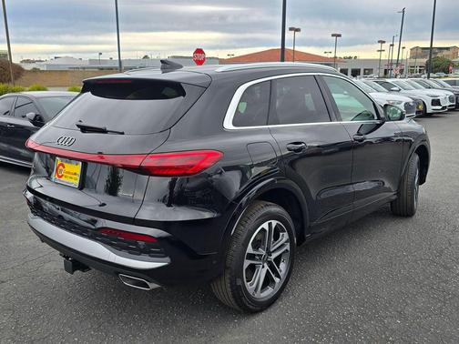 2025 Audi Q5 2.0T quattro Premium