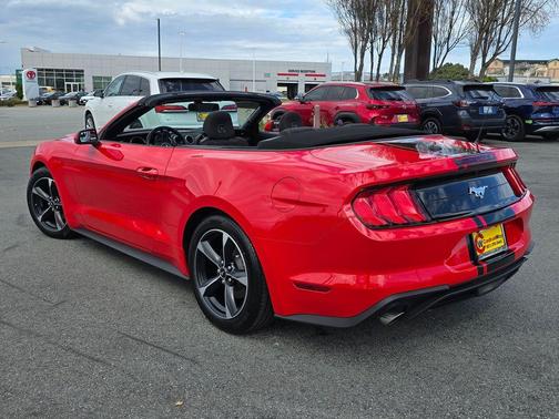 2020 Ford Mustang EcoBoost