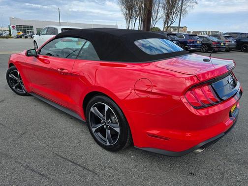 2020 Ford Mustang EcoBoost