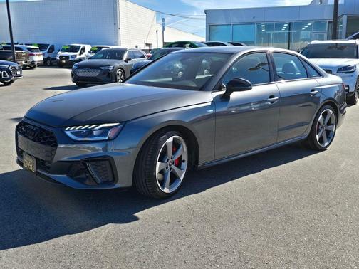 2023 Audi A4 45 S line Premium Plus