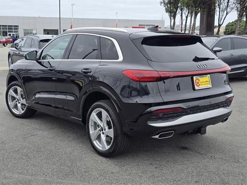 2025 Audi Q5 2.0T quattro Premium