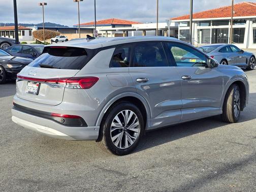 2023 Audi Q4 e-tron 40 Premium Plus