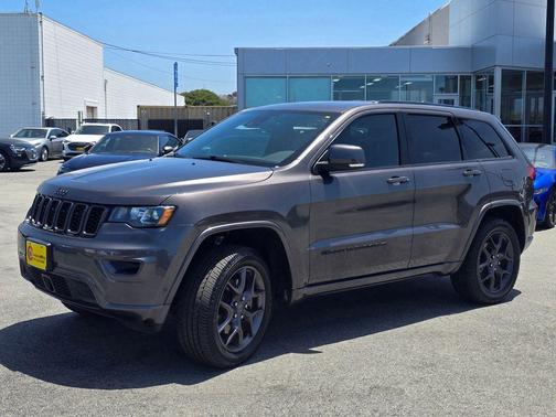 Granite Crystal Clearcoat Metallic 2021 Jeep Grand Cherokee Limited
