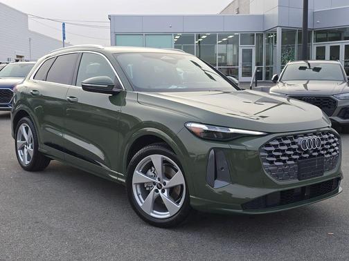 2025 Audi Q5 2.0T quattro Premium