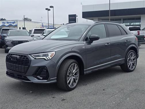 2025 Audi Q3 45 S line Premium