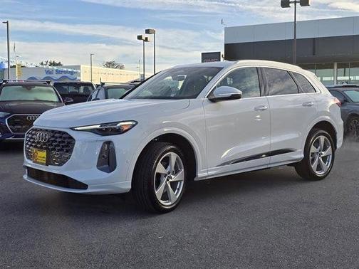 2025 Audi Q5 2.0T quattro Premium