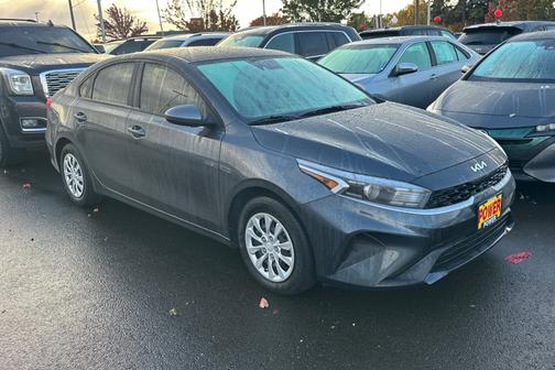 2023 Kia Forte LX