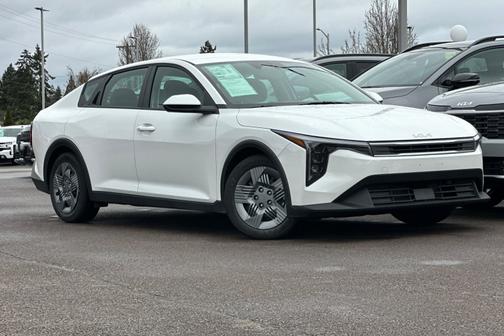 2025 Kia K4 LX