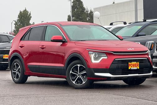 2025 Kia Niro LX
