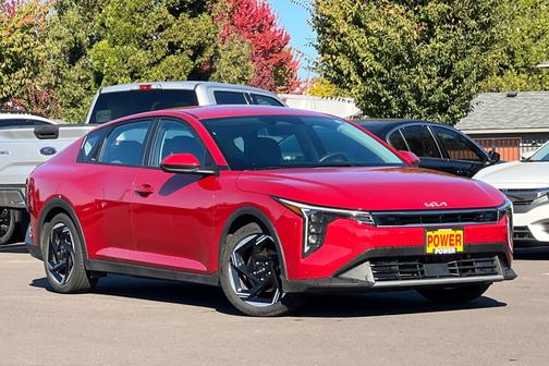 2025 Kia K4 EX