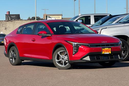 2025 Kia K4 LXS