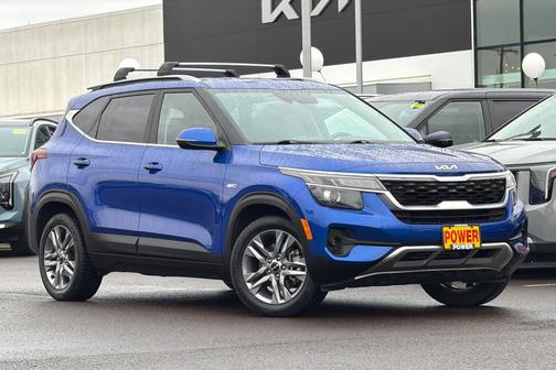 2023 Kia Seltos S