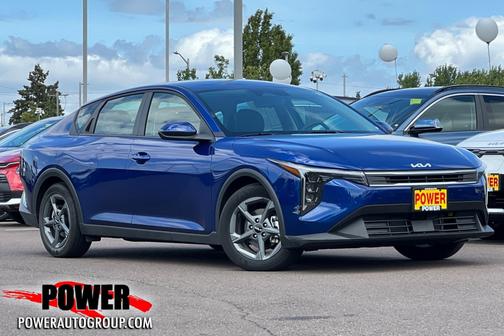 2025 Kia K4 LXS