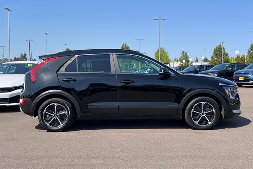 2023 Kia Niro Plug-In Hybrid EX