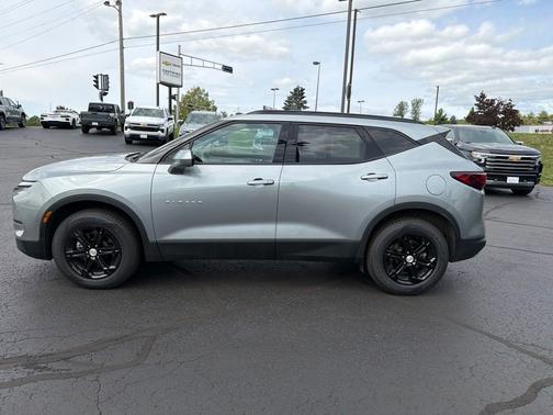 Sterling Gray Metallic 2024 Chevrolet Blazer 2LT